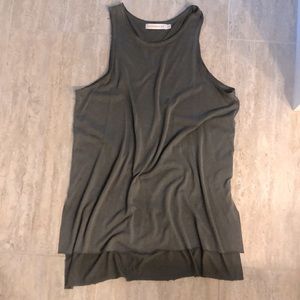 Army green reference tank